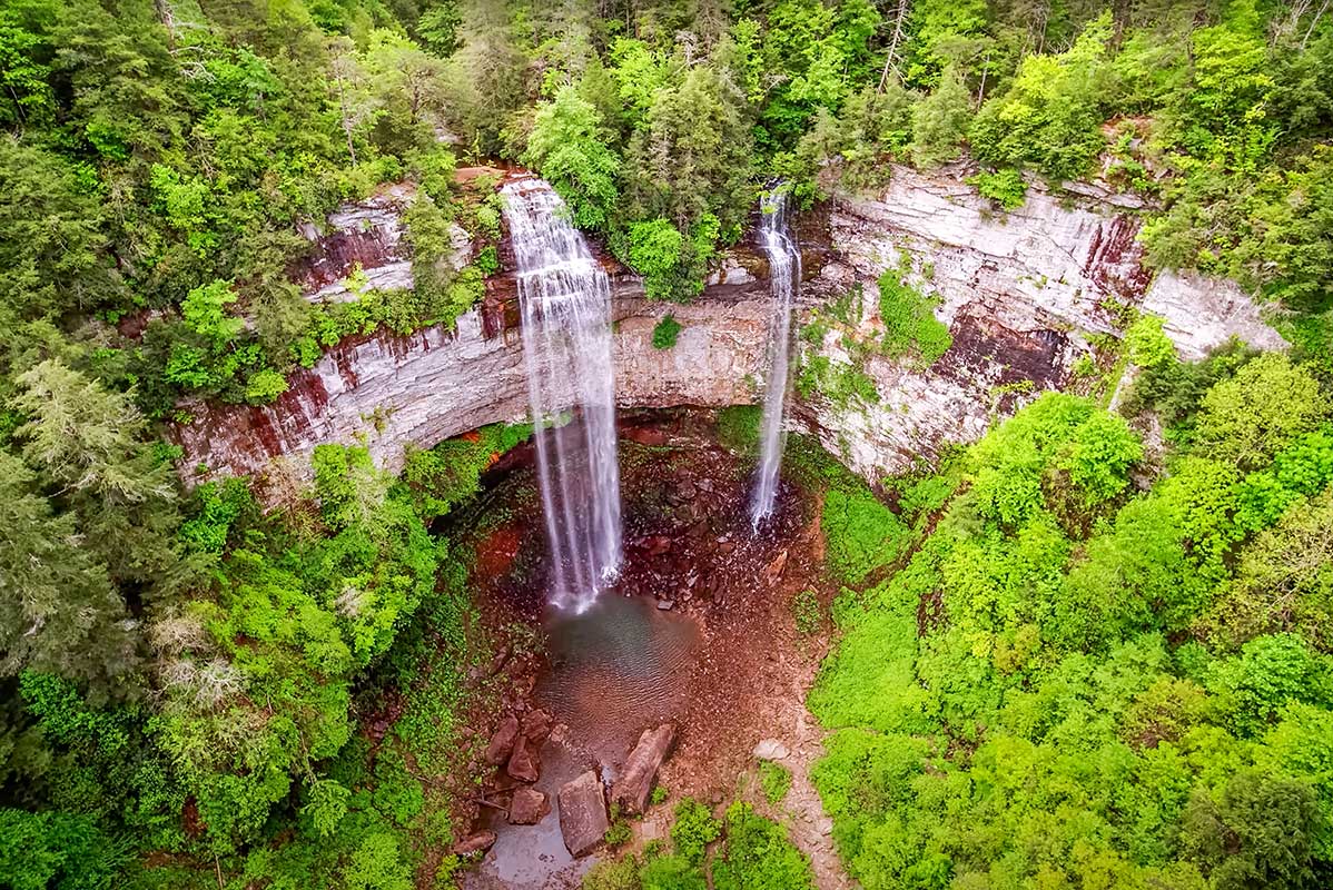 Fall Creek Falls waterfall drops into the pool below
