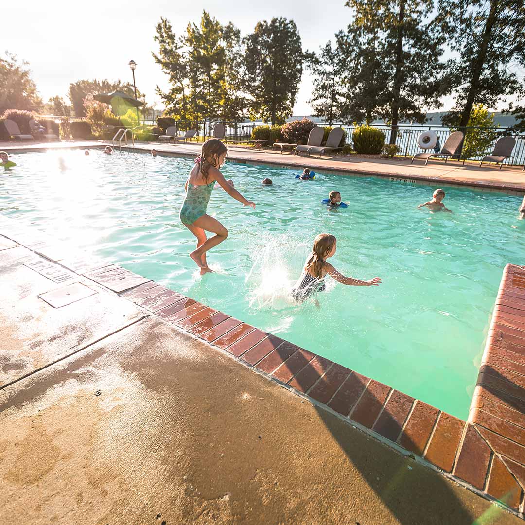 pool.jpg