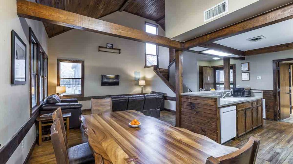 three bedroom cabin, dining room next to kitchen