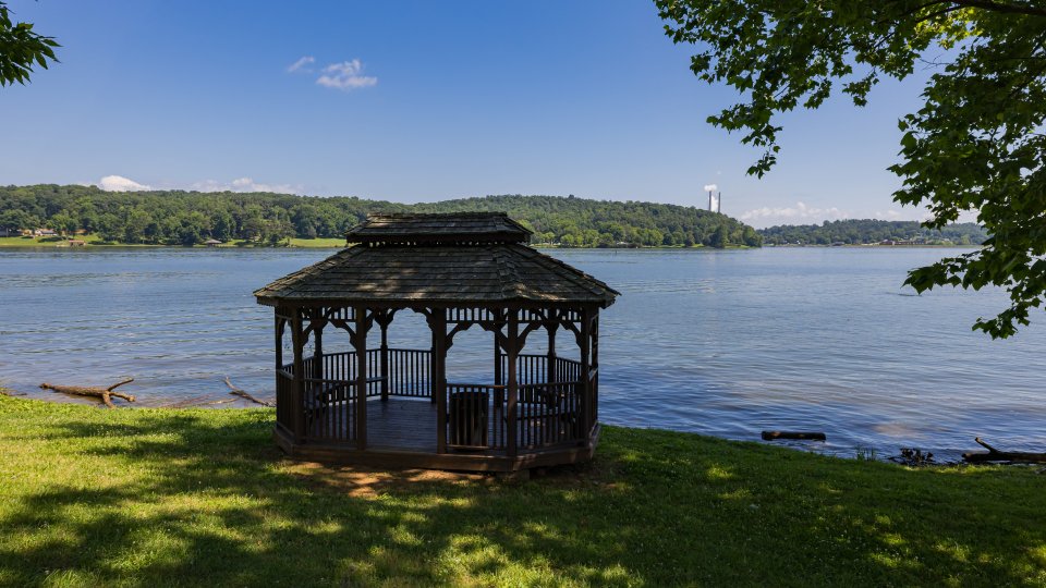 Gazebo on Watts Bar Lake at Fort Southwest Point