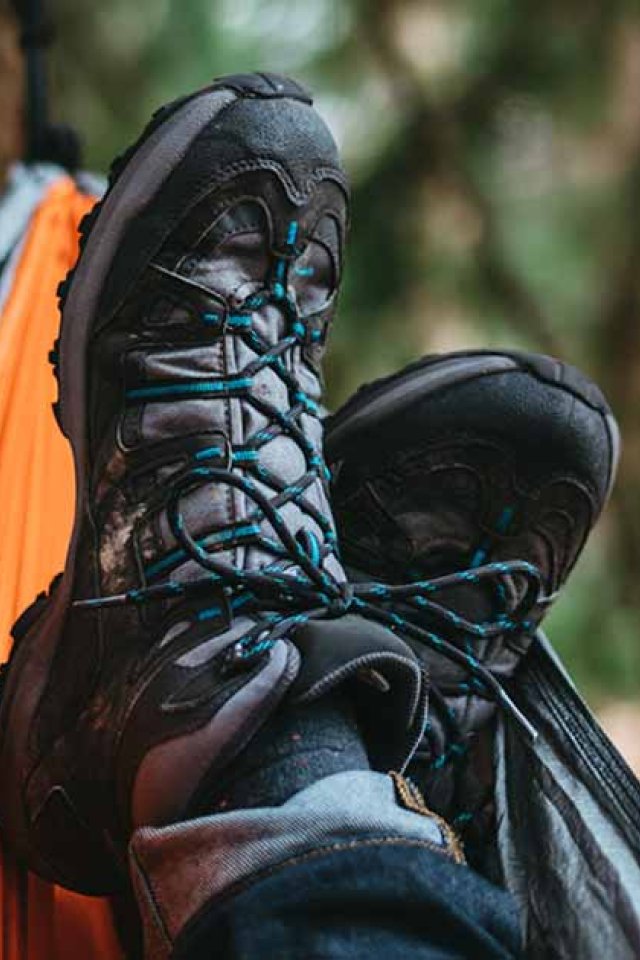 hiking-boots.jpg